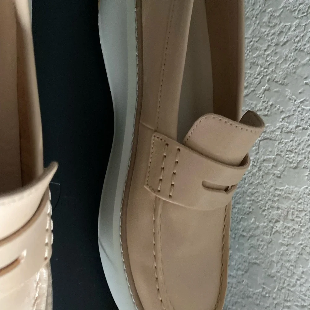 Cole Haan GrandPrø Topspin Vachetta Leather Barley Beige Ivory Penny Loafer 7M